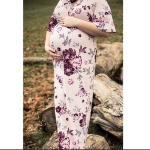 Jessica Simpson floral maternity dress